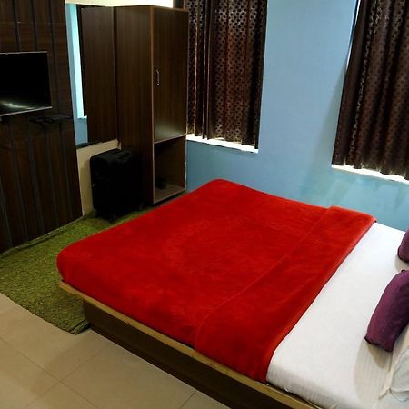Hotel Citizen Inn 阿穆达巴 外观 照片