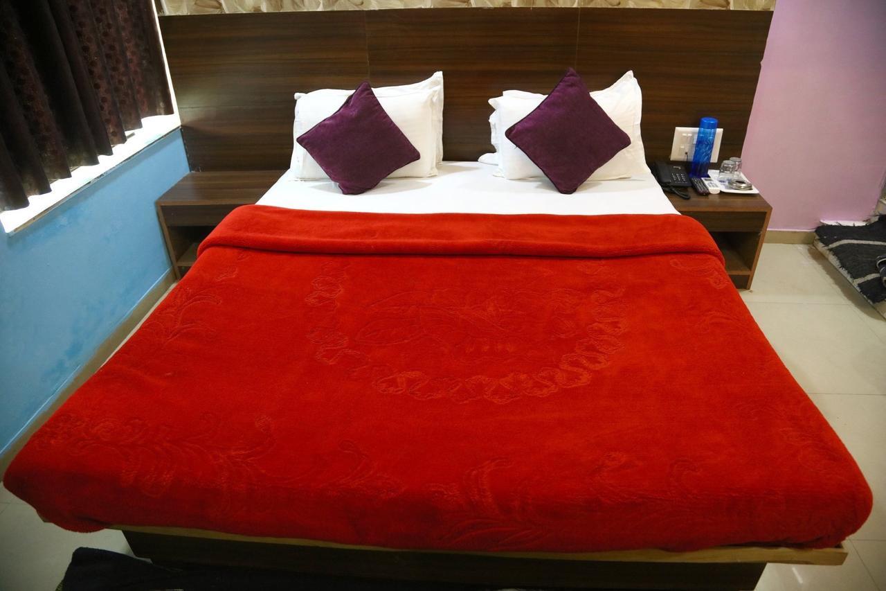 Hotel Citizen Inn 阿穆达巴 外观 照片